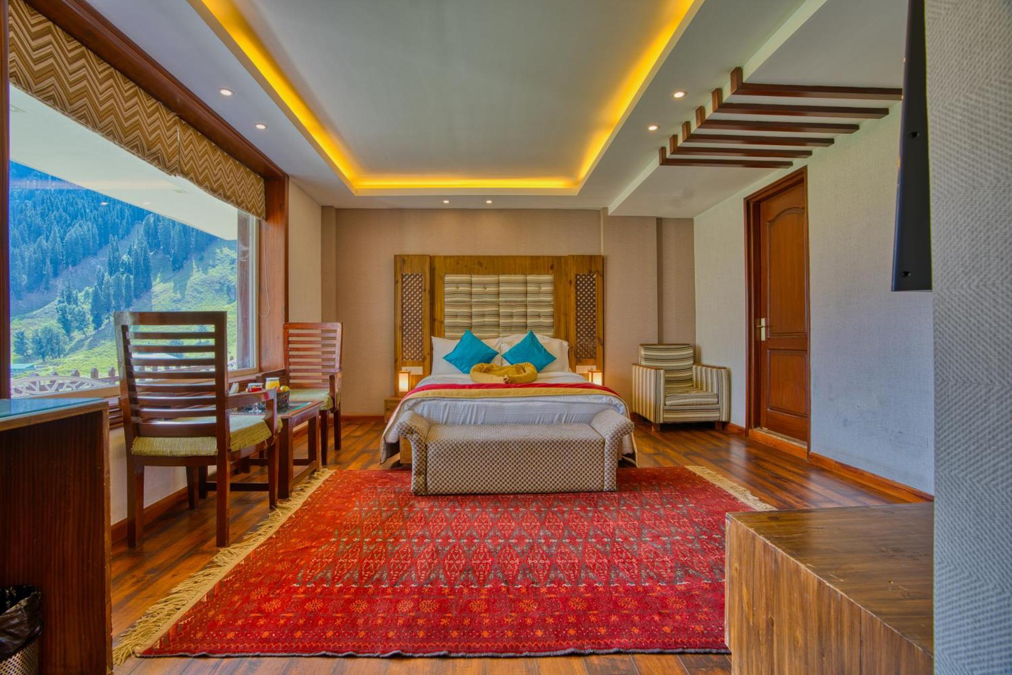 Golden Meadows Hotels & Resorts Sonāmarg Extérieur photo